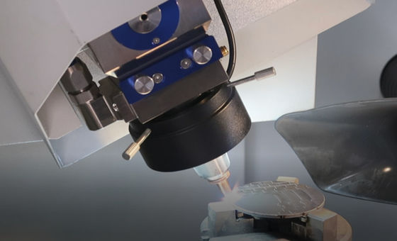 정밀 CNC 섬유 레이저 절단 기계 380V-3 단계-5 와이어 50Hz 전원 공급자 자체 개발 된 윈도우 기반의 CNC 시스템